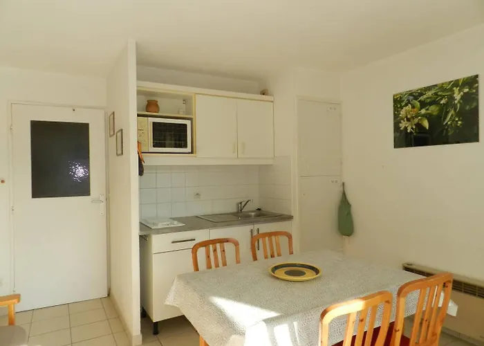 Lv070-252 2 Pieces 5 Couchages Le Lavandou